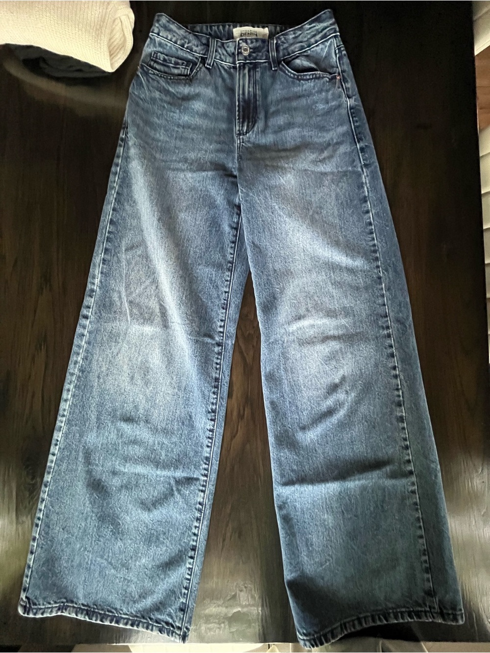 Dynamite Vintage-Style Wide Leg Jeans — Washed Blue